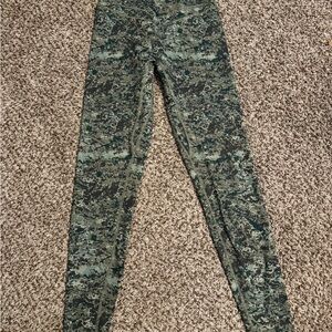 Vitality Ascend ll pants Green